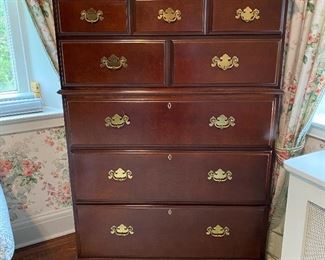 Bernhardt mahogany chest of drawers