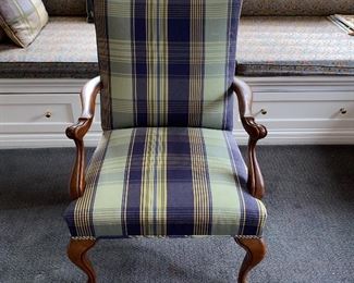 Upholstered arm chair