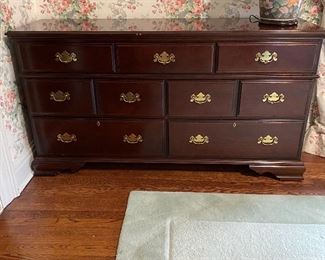 Bernhardt mahogany dresser