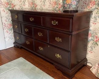 Bernhardt mahogany dresser