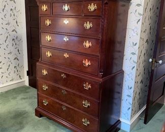 Thomasville chest on chest