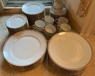 Haviland Limoges porcelain set, service for 12