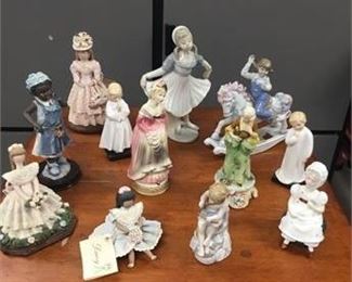 Figurines
