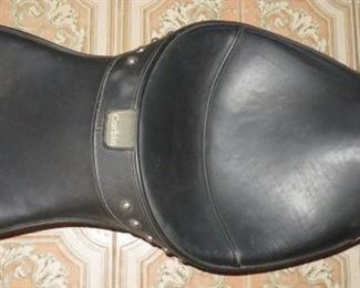 1998 Harley Davidson DYNA 2 Up Seat with Rivits
