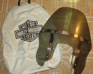 1998 Harley Davidson New Windshield in Factory Protective Zippered Cover never used.