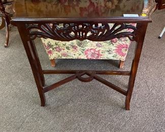 Small Entryway Table 