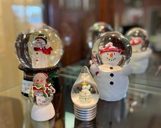 4 Hallmark Snowman Snow Globes