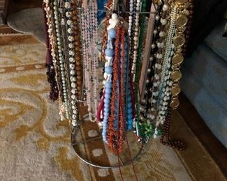 Costume jewelry 