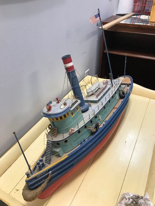 Helena ship model.