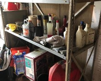 Items in garage/outbuilding 