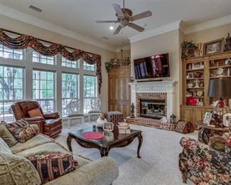 Custom decorated interior 