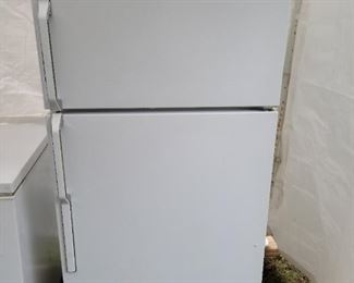 GE fridge