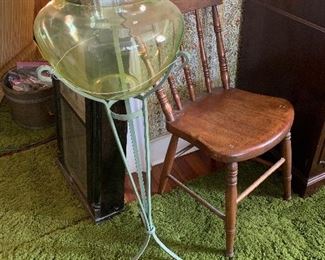 Dining room 
Plant stand
