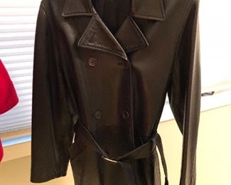 BUY IT NOW! $75 Coach Leather women's belted coat size S