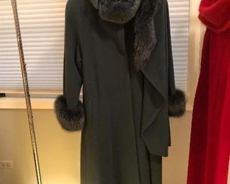 BUY IT NOW! $85 Alan Cherry Toronto gorgeous cashmere & wool women's coat, sz 8, 3pc with rabbit cuffs and rabbit trimmed detachable collar & loose hood/wrap