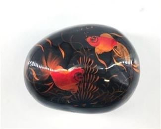 Lot 032
Hand Painted Koi Onyx Glass Paperweight