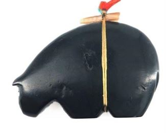 Lot 087
Jet Black Bear Carved Zuni Fetish