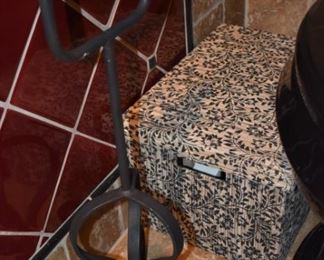 Iron Toilet Paper stand 