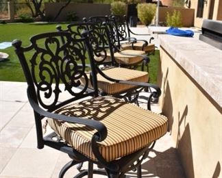 Outdoor barstools