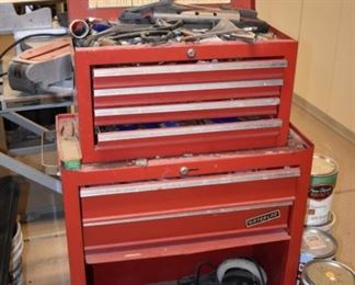 Tool box on wheels