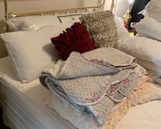 King Bed with Matteress, King Size Bedding