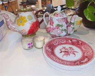 Tea Pots, Royal Doulton