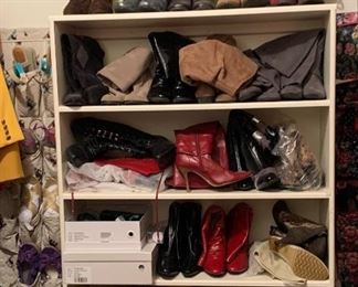 Classique, Anne Klein, New York Transport, Mia, Areo Sols