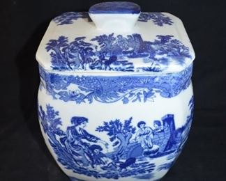 Blue ware Ginger jar