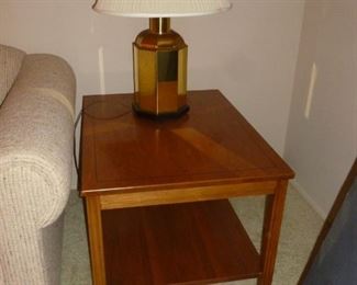 Mid-century end table