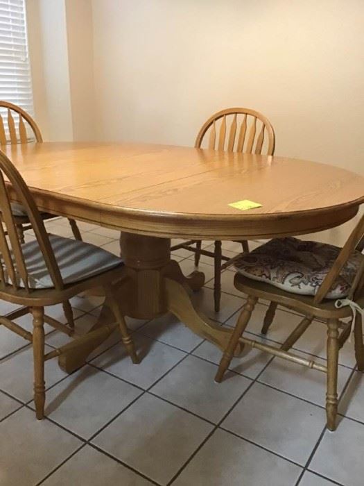 001 Oak Table Chairs