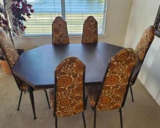 MCM Watertown Slide dining table with 6 MCM Virtue chairs