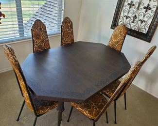MCM Watertown Slide dining table with 6 MCM Virtue chairs