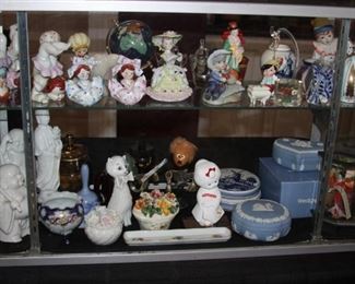 Chinese porcelain Buddha figures, figurines, Wedgwood