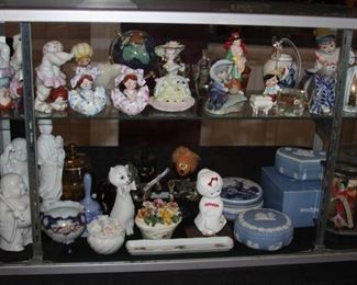 Chinese porcelain Buddha figures, figurines, Wedgwood
