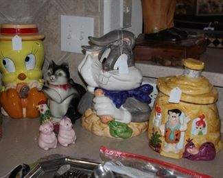 Looney Tunes Flintstones cookie jars