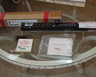 Bob Hope Christmas Gifts - umbrella and note pads