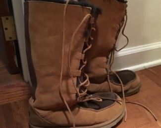 Uggs boots size 9