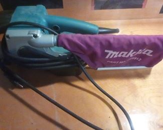 Makita belt sander