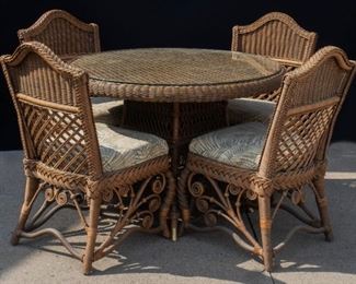 5 piece Rattan Dining Room Set with glass top