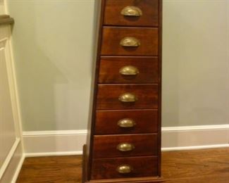 Funky tower of drawers