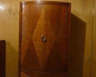 Ethan Allen armoire with 2 drawers outside and four inside