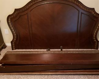 Super Nice Pulaski Furniture Bedroom Set