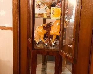 Lighted Curio cabinet
