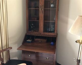 Secretary desk with 3 drawers and corner chair and floor lamp