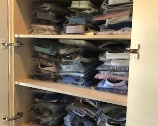 Men's dress shirts - laundered/folded - M, 15.5-16 Neck with 32-33 L