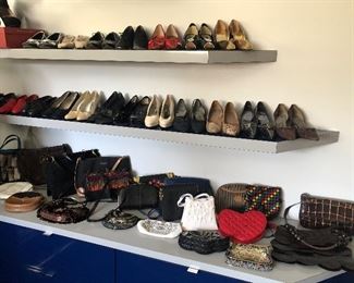 Women's designer shoes, purses and more! Shoe sizes: 7, 7.5, & 8