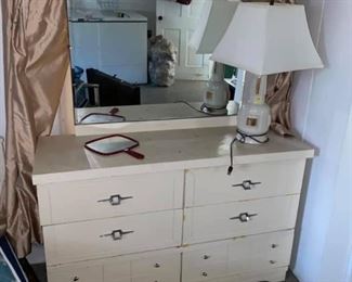 Retro / Vintage Bedroom Set
Needs to be repainted but in great sturdy condition.
Includes:
-Dresser with Mirror (50” x 17” x 32” tall to top of dresser, mirror adds extra 32”)
-Full size bed (Mattress & Boxspring not included!!!)
-Tall Dresser (30” x 17” x 41” tall)
Must be able to move and load yourself.