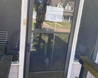 Storm Door
Measures 31” x 79”.
Must be able to remove from frame and load yourself.