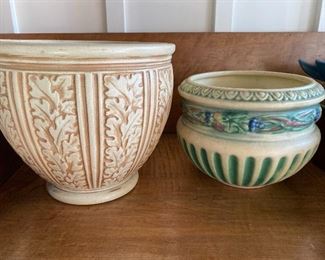 Weller Left 9.5 x 8; Roseville 8.5 x 6