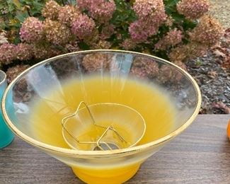 Yellow frosted chip and dip $18